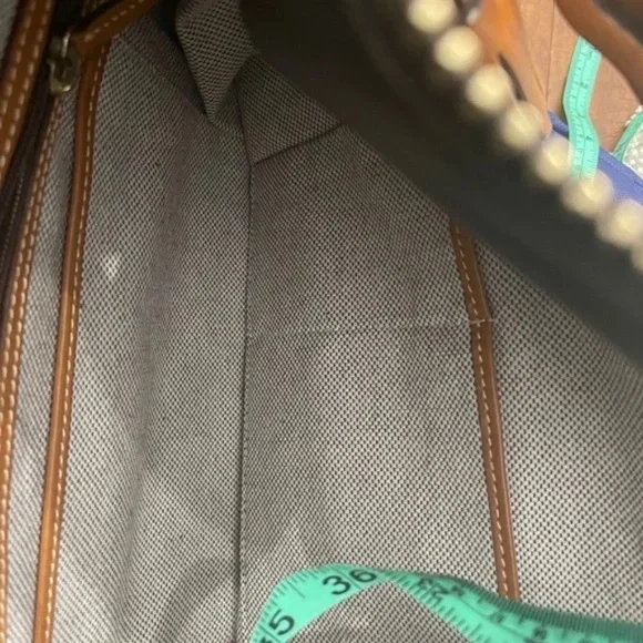 Dooney & Bourke XL Black Satchel EUC - Picture 3 of 9